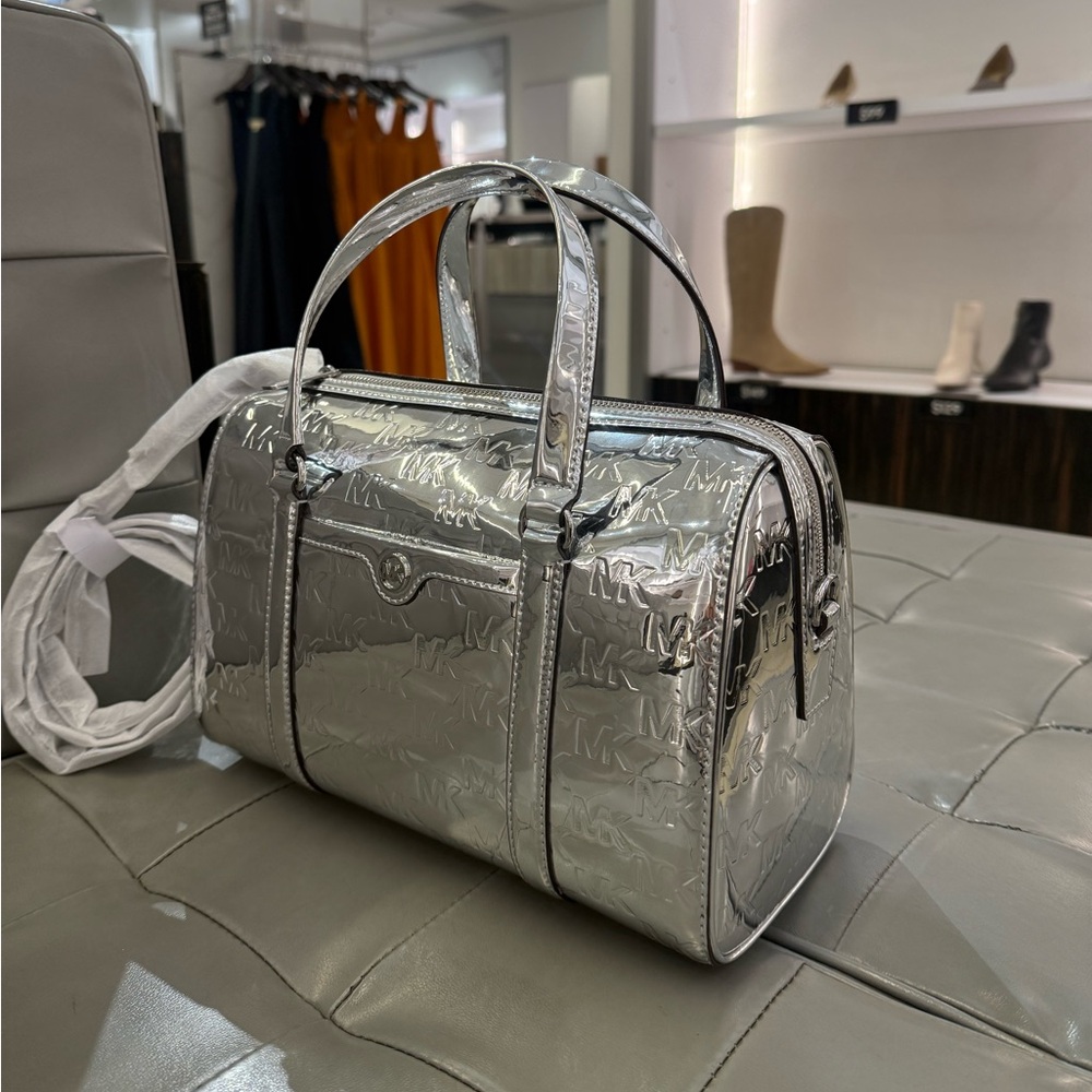 Michael kors jet set travel medium patent logo duffle satchel silver NWT - Picture 2 of 11